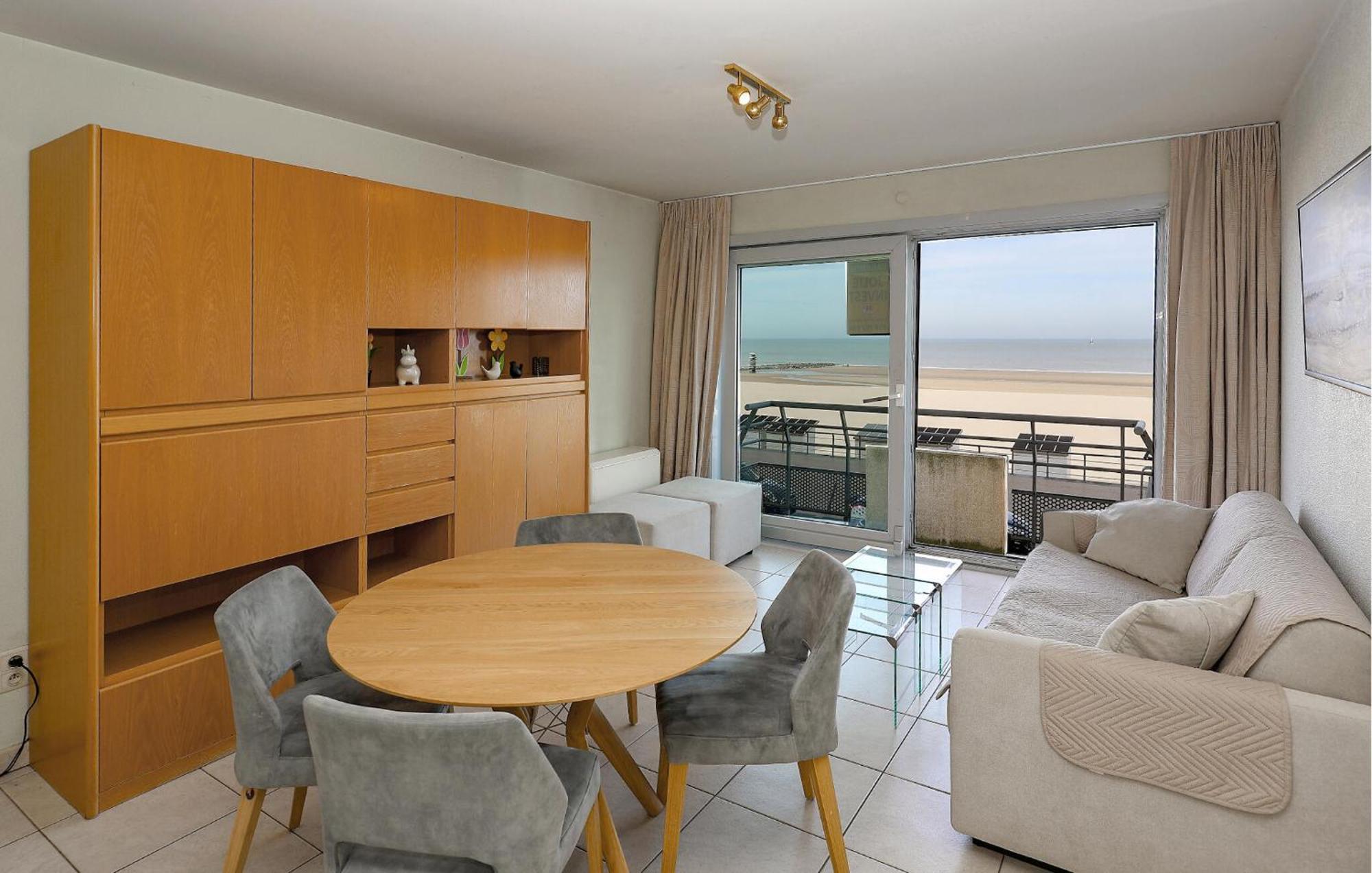 Awesome Apartment In Oostende With House Sea View Экстерьер фото